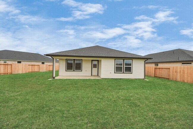 Building Photo - 1306 Palm Tree Ln