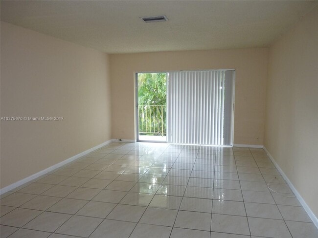 Building Photo - 3100 Coral Springs Dr