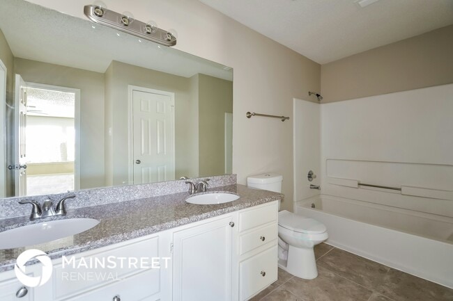 Building Photo - 8118 Sunshine Trail Dr