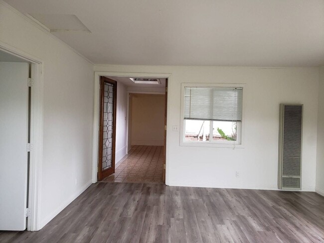 Building Photo - 5 Bed, 3 Bath La Mesa Home with SOLAR!