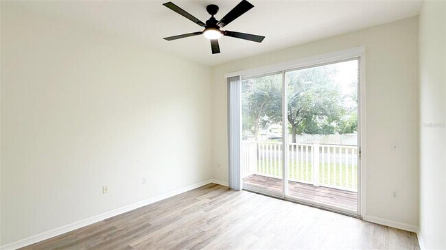 Building Photo - 203 Madison Cir