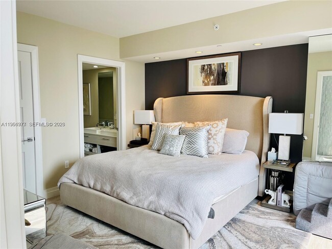 Building Photo - 45 SW 9th St