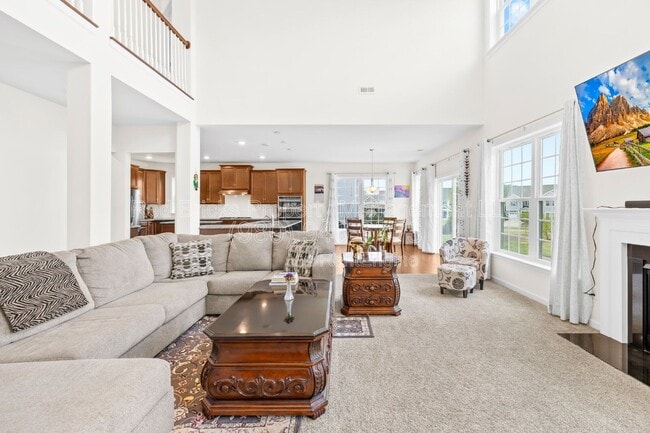 Building Photo - 14917 Baldridge Dr