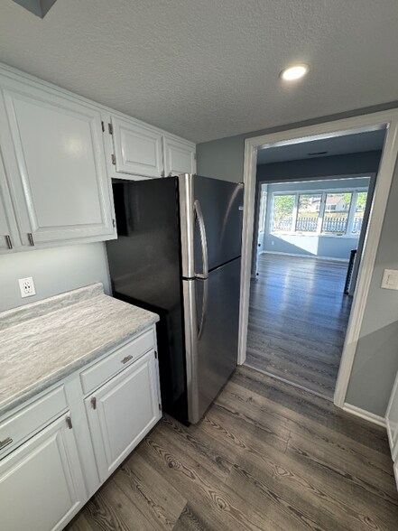 Building Photo - 1238 Oak Bay Run
