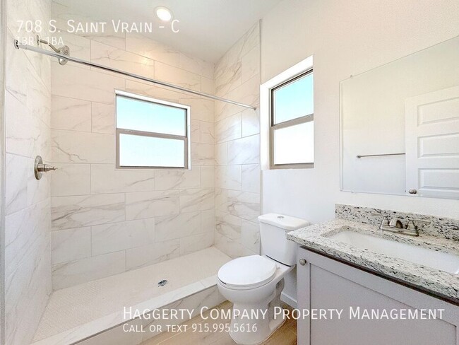 Building Photo - 708 St Vrain St