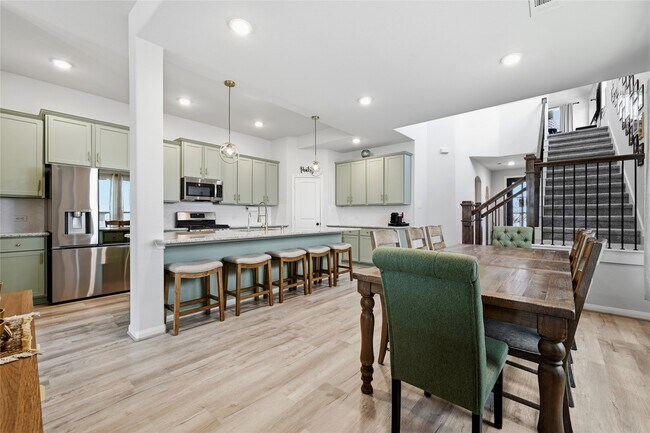 Building Photo - 31327 Sellers Terrace Dr