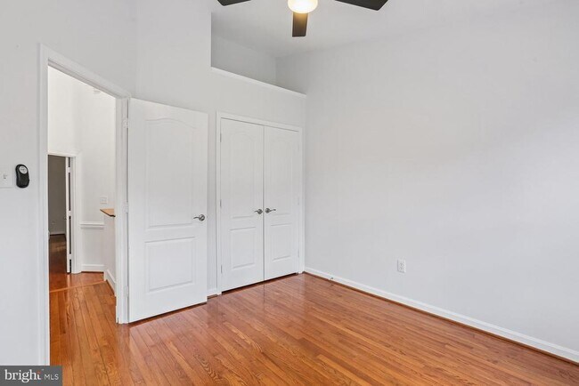 Building Photo - 417 Winding Rose Dr