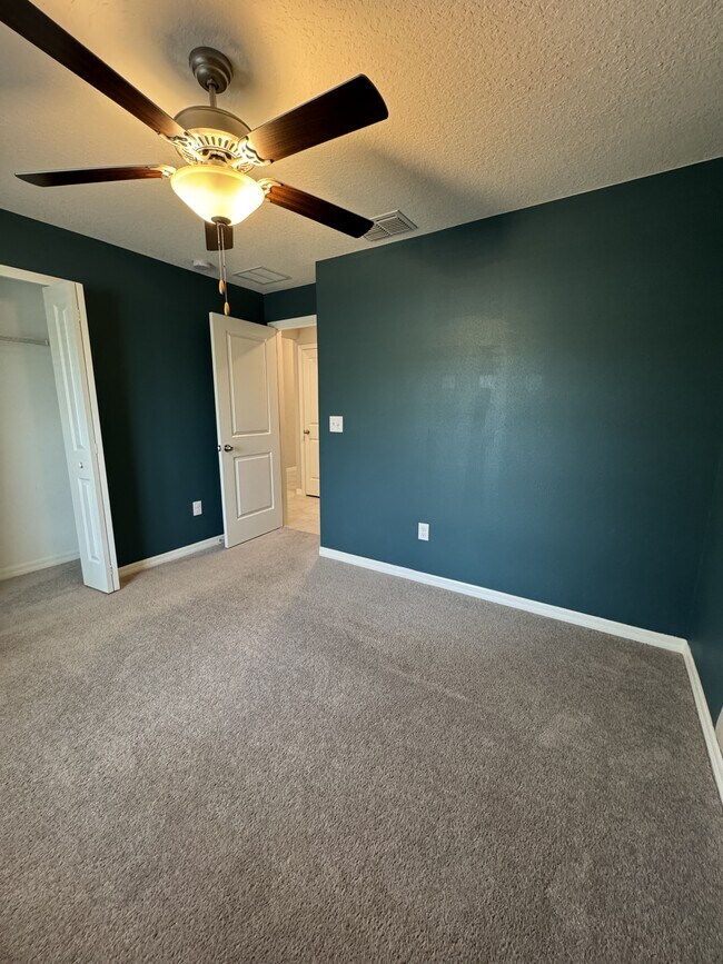 Building Photo - 13009 Majestic Garden Ln