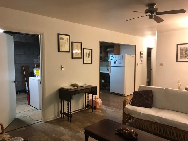 Building Photo - **Montreat SCHOOL YEAR RENTAL** AVAILABLE MID-AUGUST TO MID-MAY