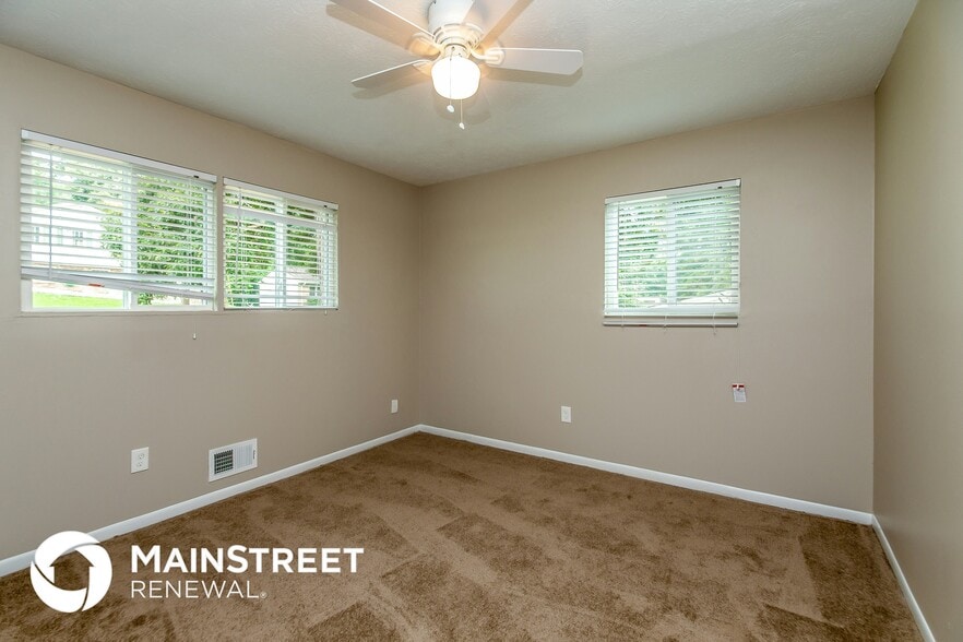 Building Photo - 4332 Rocklane Dr
