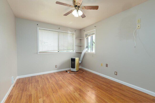 Building Photo - 91-1048-1048 Panapanapuhi St