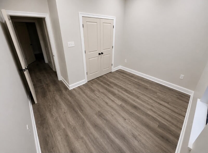 Building Photo - 308 Lynx Dr