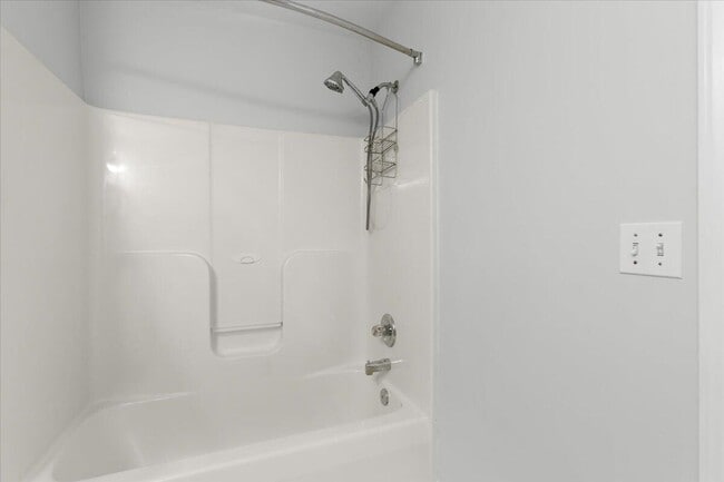 Building Photo - 41784 Glade Rd
