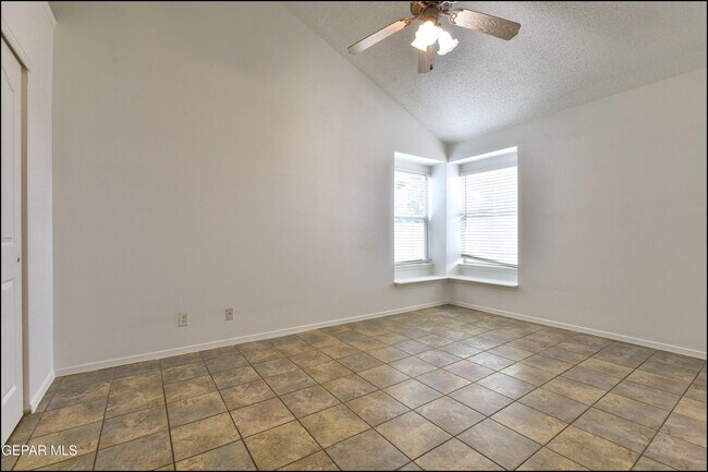 Building Photo - 7958 Starry Night Dr