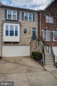 Building Photo - 9408 Regency Crest Dr