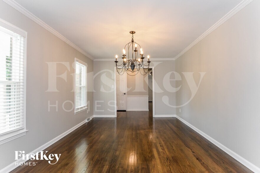Building Photo - 524 Jasin Dr