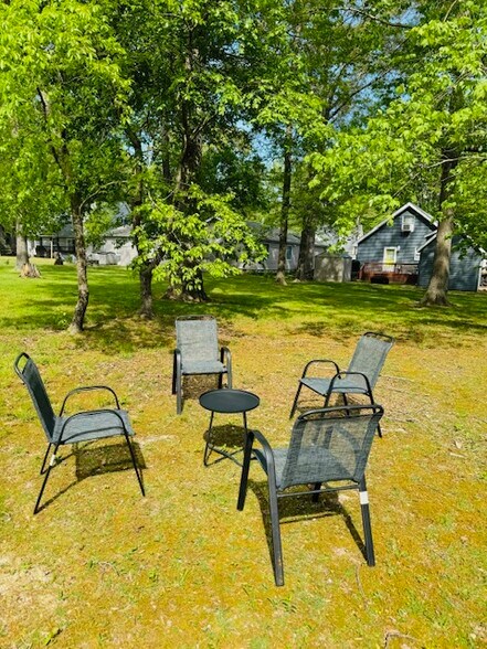 Building Photo - 22730 Holly Way W