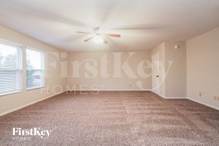 Building Photo - 679 Harvest Meadow Way