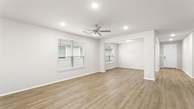 Building Photo - 5953 Revere Dr