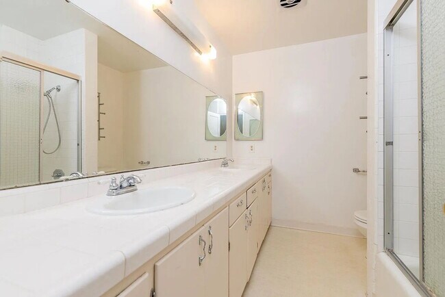Building Photo - 4988 63rd St