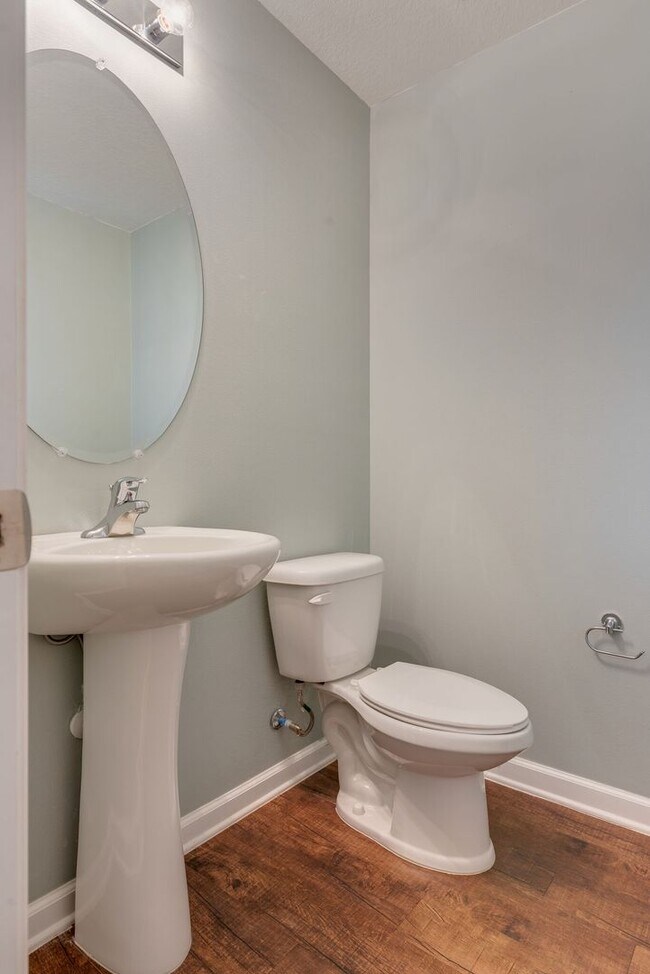 Building Photo - Beautiful 4-Bedroom Home - Wynfield Subdiv...