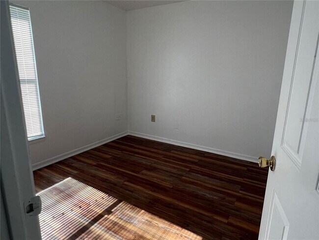 Building Photo - 270 Chadworth Dr