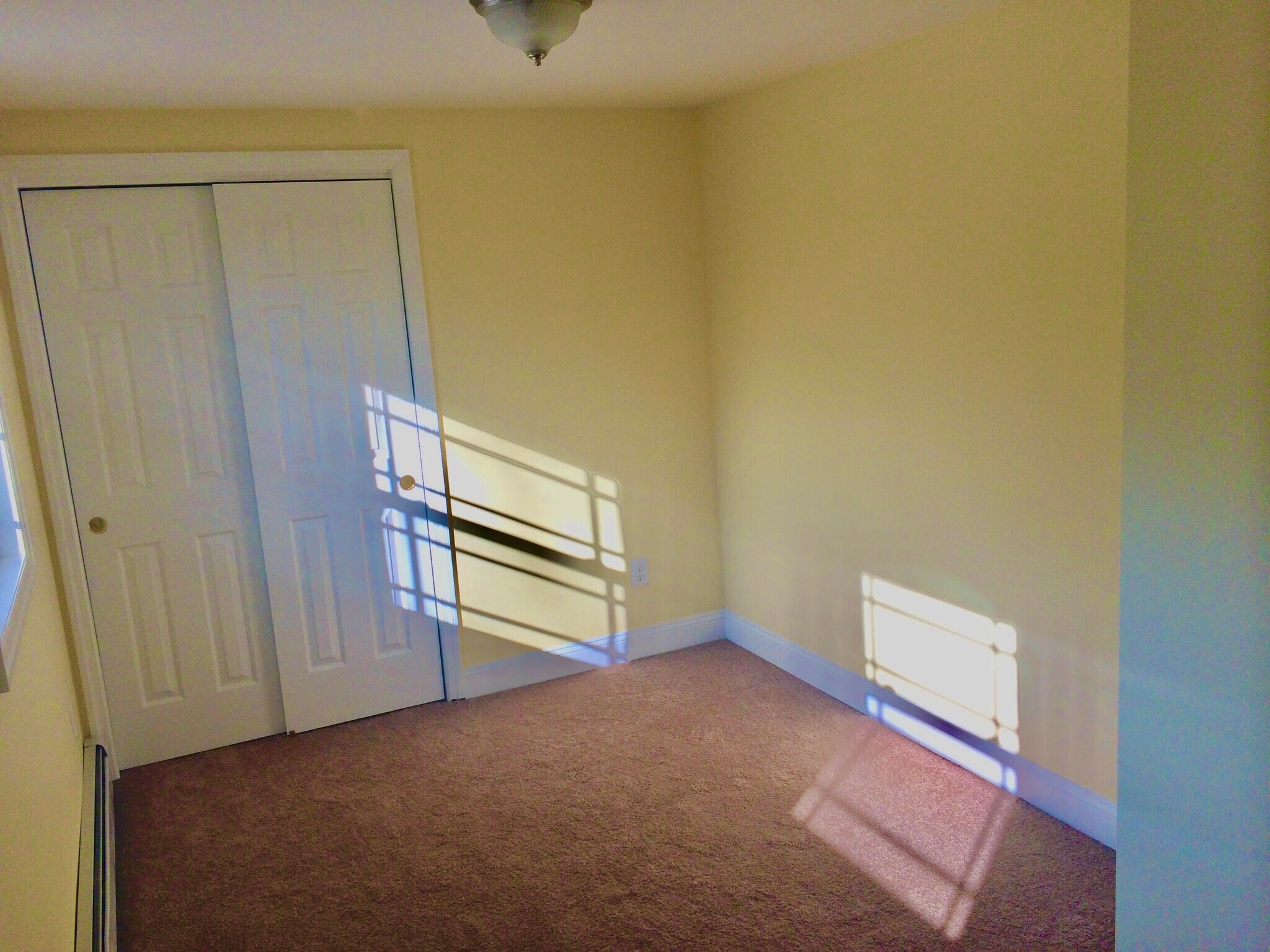 Building Photo - 122 Erlanger Blvd