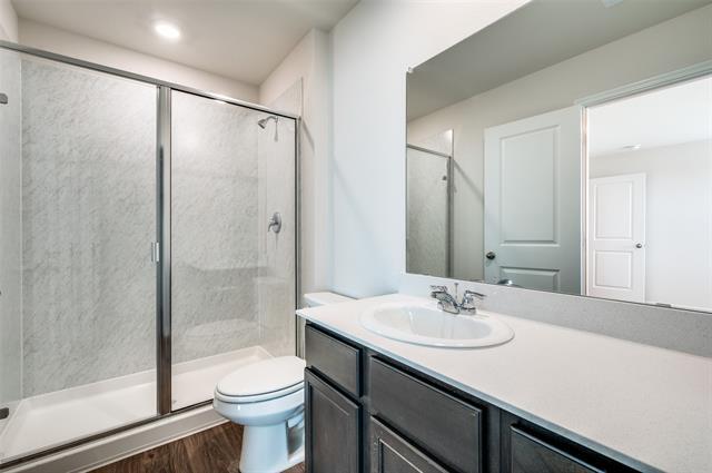 Building Photo - 7024 Vining Dr