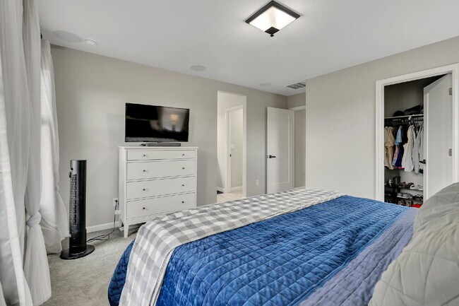 Building Photo - Newer Build 3 Bedroom Home In a Beautiful Neighborhood!