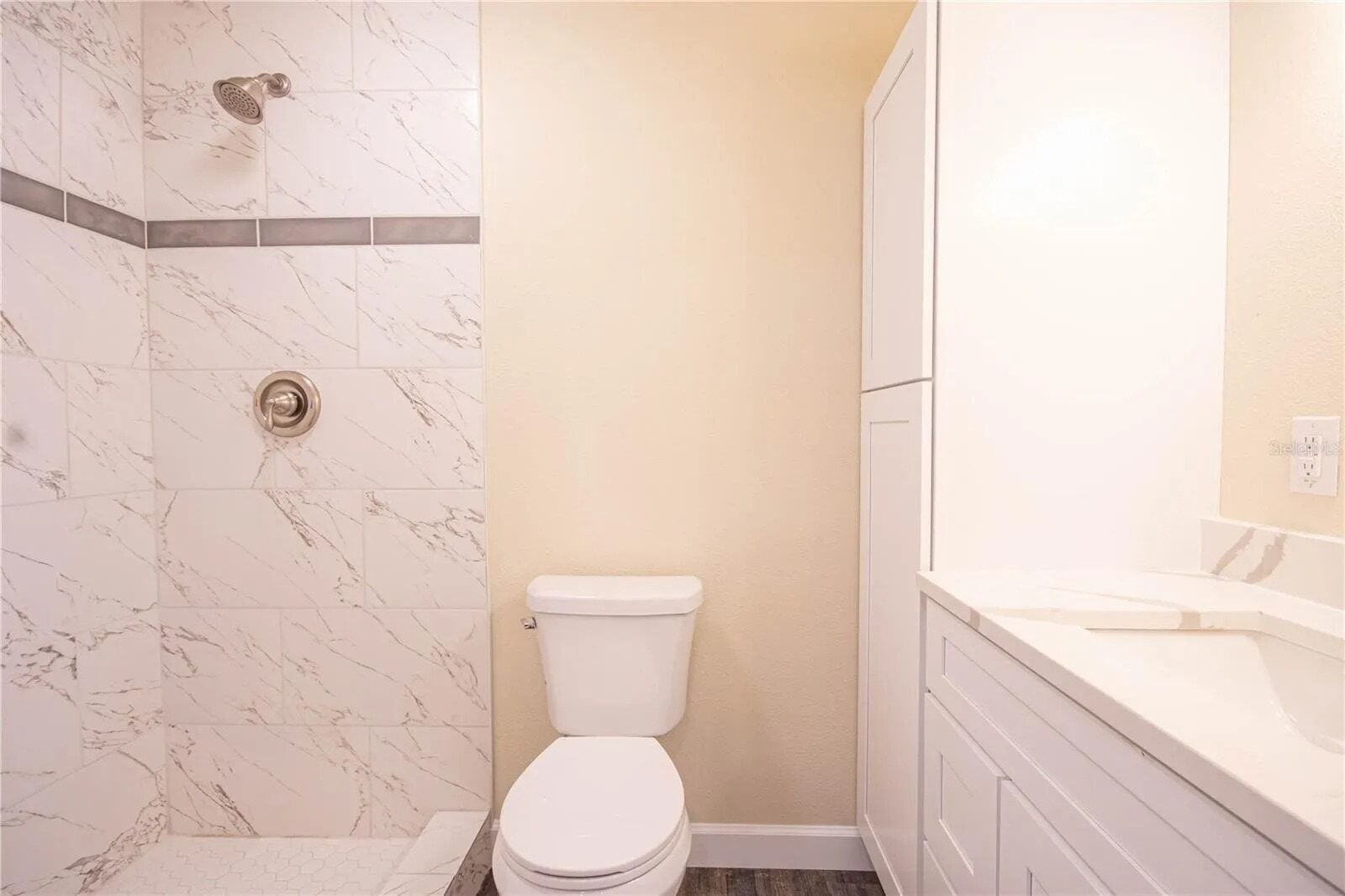 Building Photo - 1 Bed/1 Bath