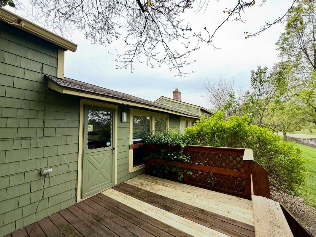 Building Photo - 2824 Whitewood St