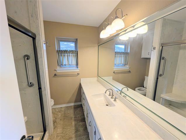 Building Photo - 2100 N Rough Creek Ct