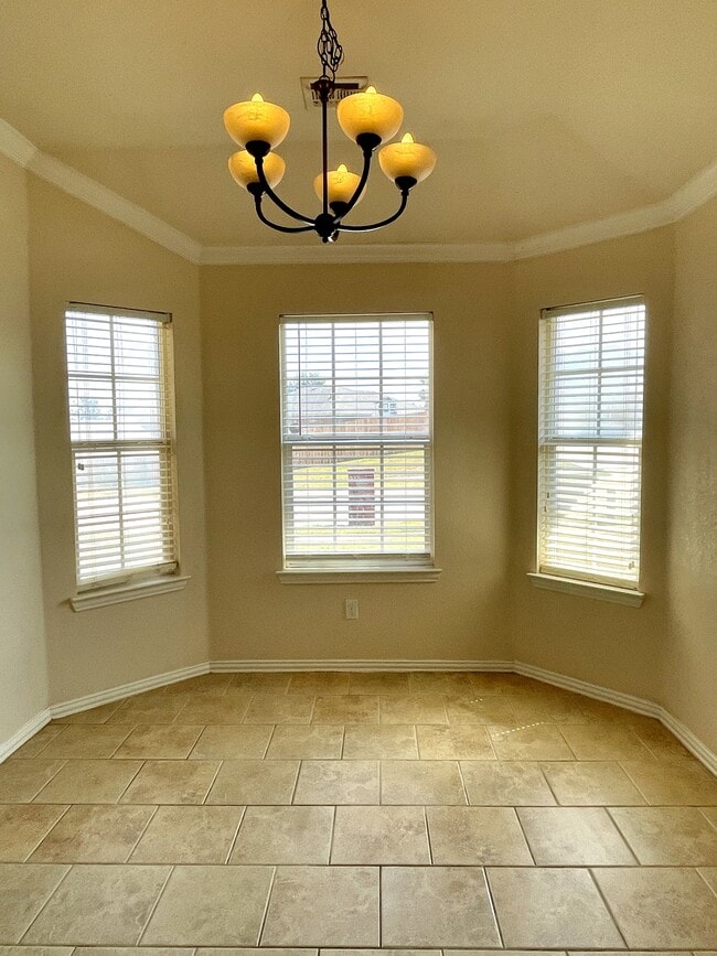 Building Photo - 4811 Mill Creek Dr