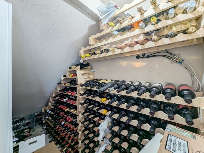 Building Photo - Elegant 3-Bedroom Home with Exceptional Craftsmanship in West Seattle