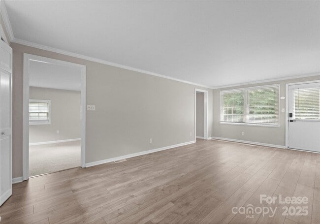 Building Photo - 7016 Wannamaker Ln