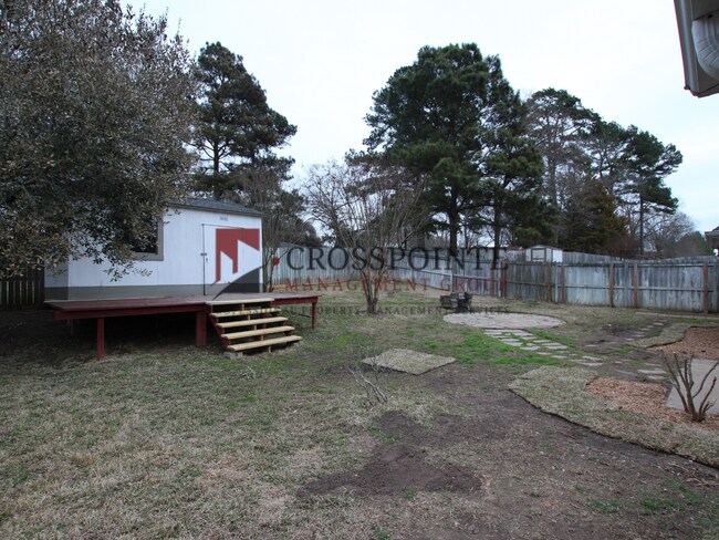 Building Photo - 2092 Rana Pk