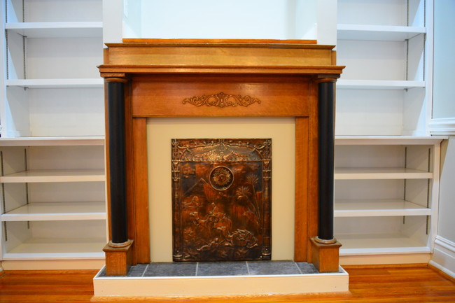 Original, Historical Mantle - 2329 W Grace St