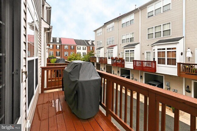 Building Photo - 265 Medlock Ln