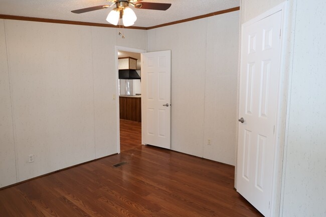 Building Photo - 922 Moss Oak Ct