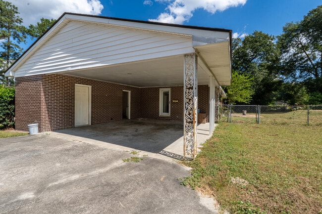 Building Photo - 2574 Richmond Hill Rd