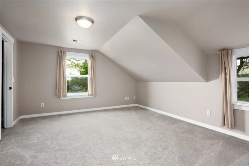 Building Photo - 2190 Washington St