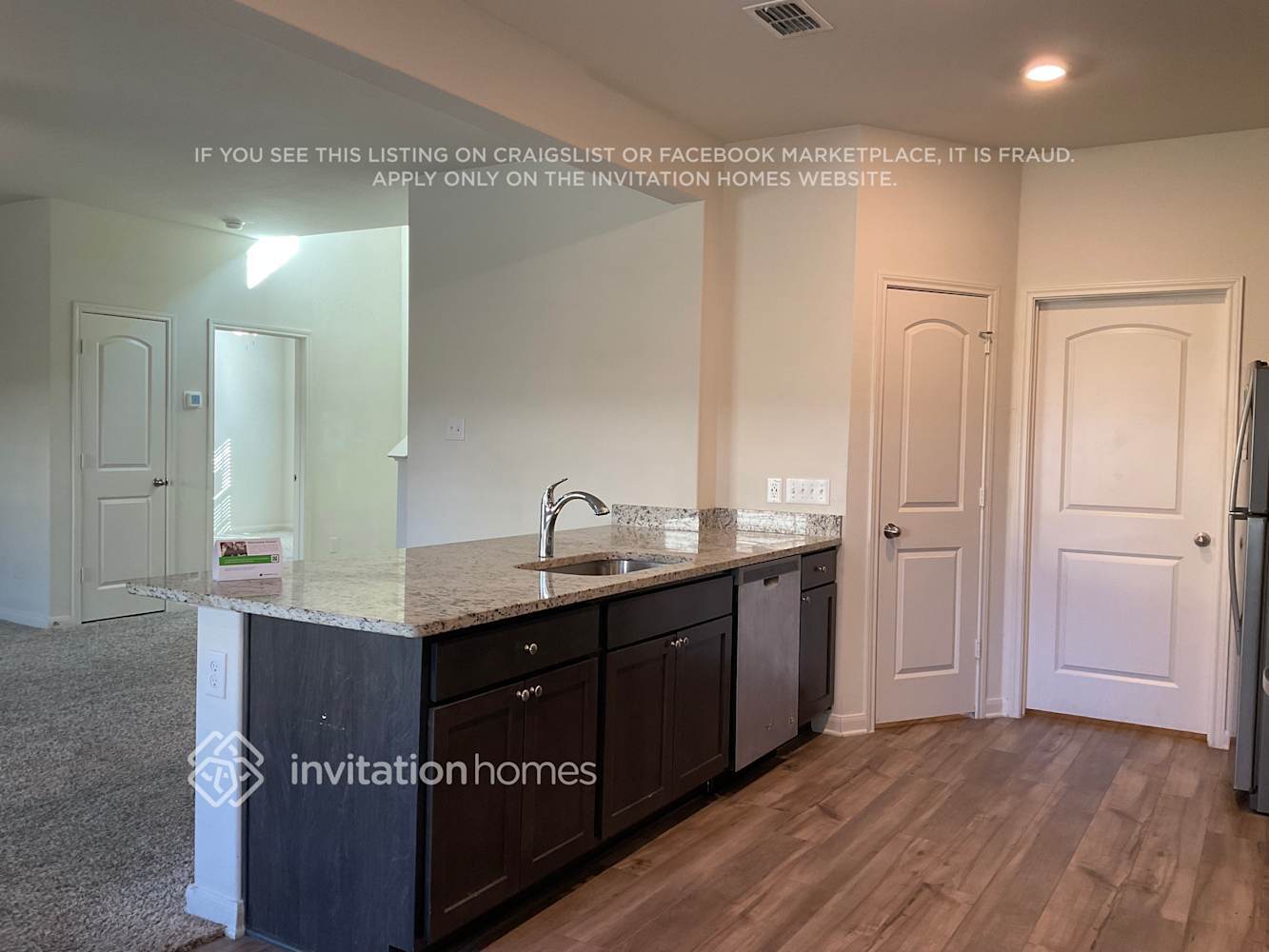 Building Photo - 3125 Angus Dr