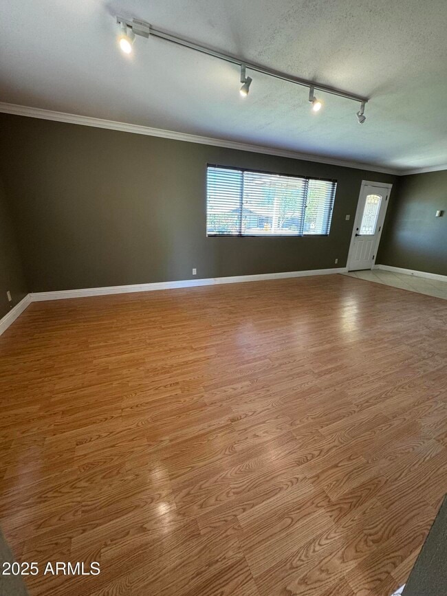 Building Photo - 2309 N 81st Way