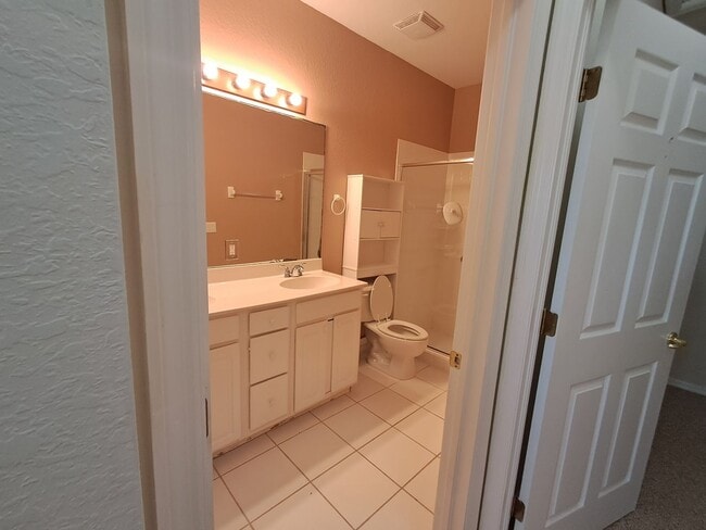 Building Photo - 7880 Lake Sawgrass Loop