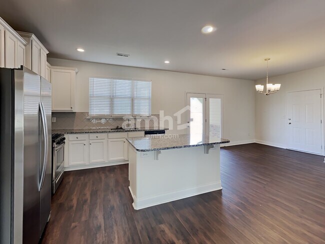 Building Photo - 1109 Abundance Dr