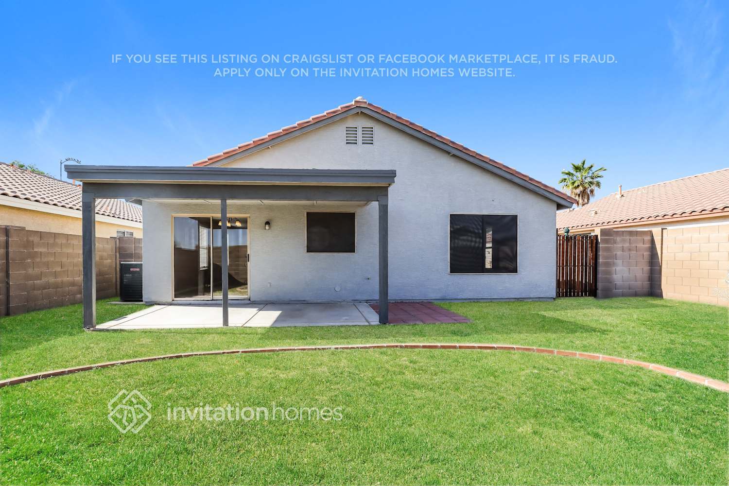 Building Photo - 725 S Parkwood