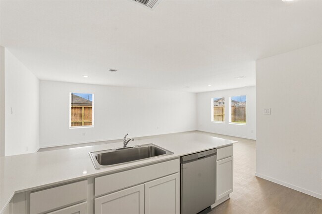 Building Photo - 17334 Glacier Frst Ln