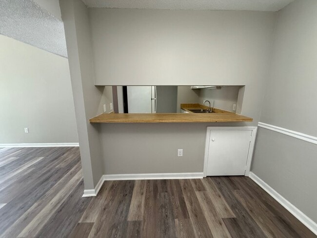 Building Photo - 3609 Juneau Rd