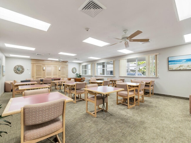 Building Photo - 3520 S Ocean Blvd