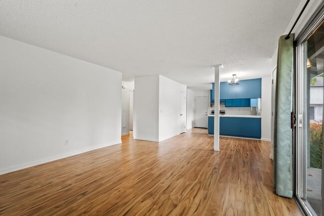 Building Photo - 1220 Mission Blvd